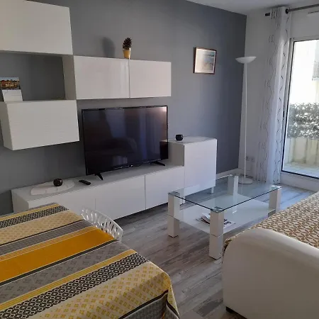 Apartmán Centre - T2 Avec Parking Prive - Menage Inclus - Fr-1-319-463